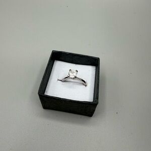 Avon silver plated ring